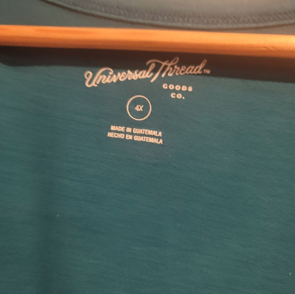 👕 - Picture 2 of 3